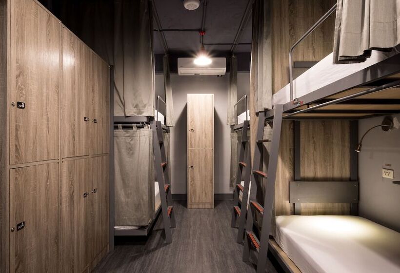 تختخواب در اتاق مشترک, Taipei Travelers International Hostel