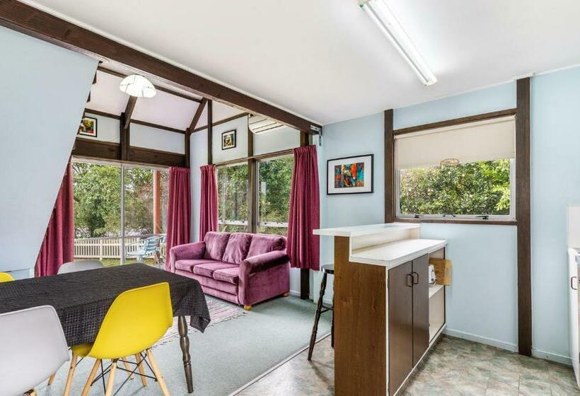 Семейный Номер Вид на Сад, Tokaanu Lodge Motel