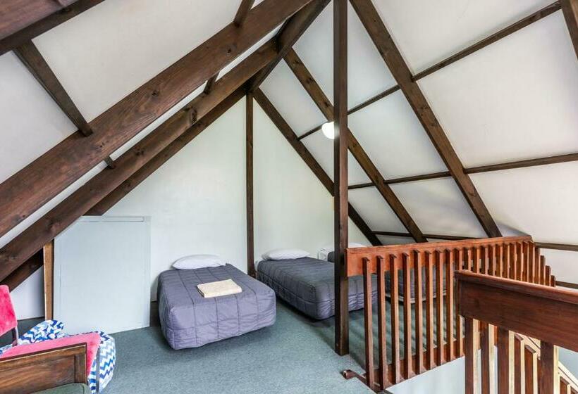 חדר משפחתי נוף לגינה, Tokaanu Lodge Motel