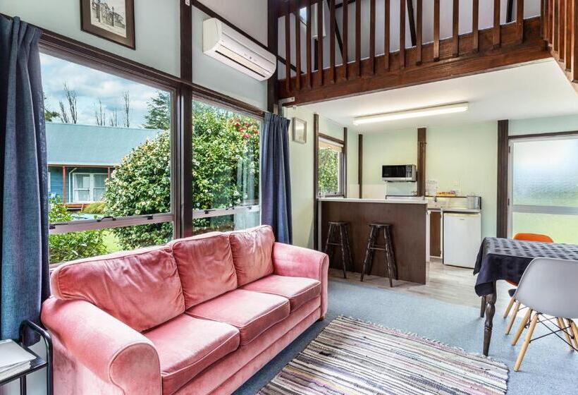 חדר משפחתי, Tokaanu Lodge Motel