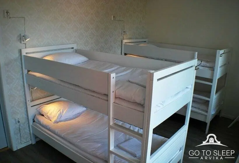 エコノミー４人部屋, Go To Sleep Arvika