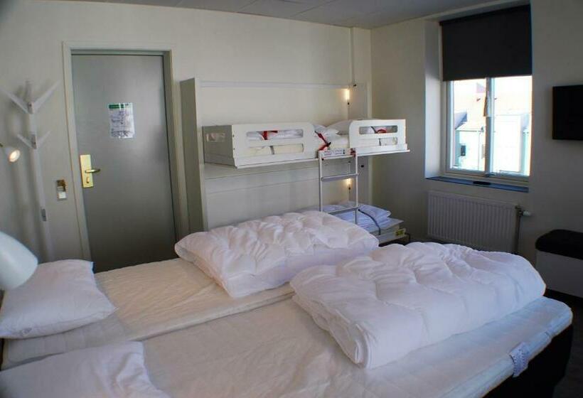 חדר פרמיום לארבעה, Go To Sleep Arvika