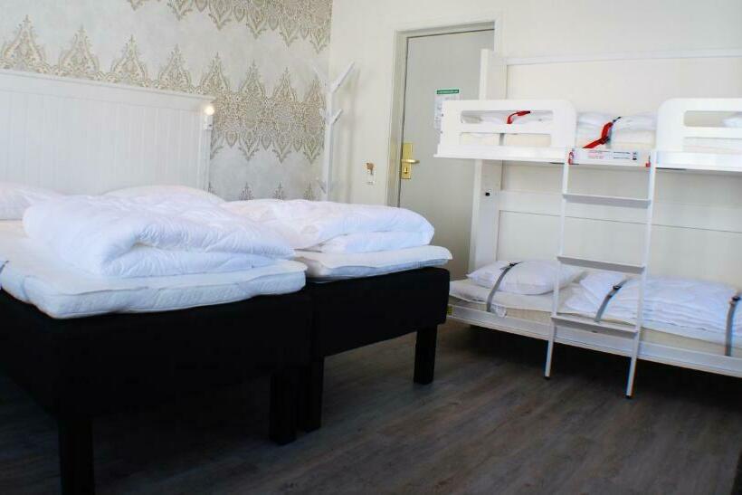 חדר פרמיום לארבעה, Go To Sleep Arvika