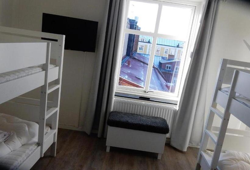 חדר אקונומי לארבעה, Go To Sleep Arvika