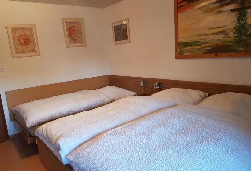 스탠다드 트리플 룸, Garni Hotel Mühletal