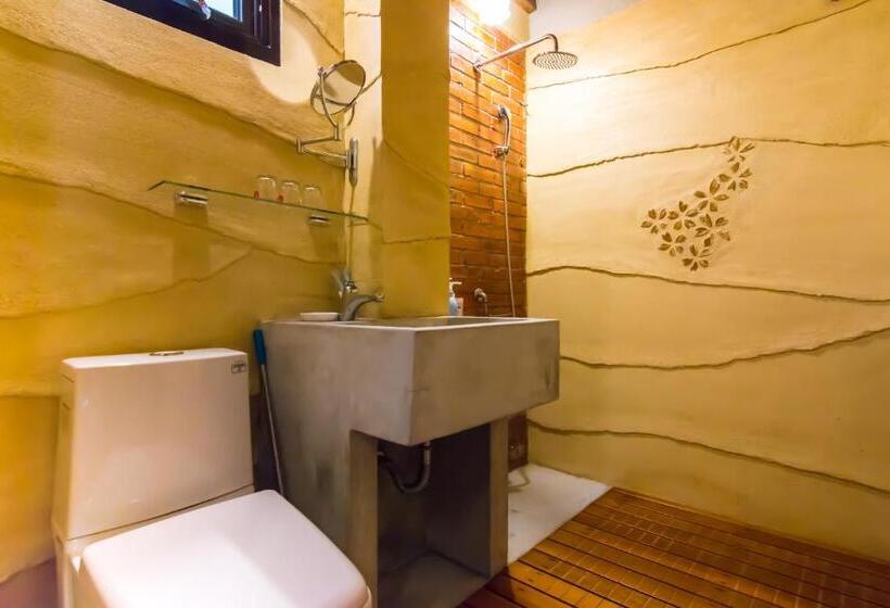 اتاق استاندارد با چشم‌انداز باغ, Lungta Bnb