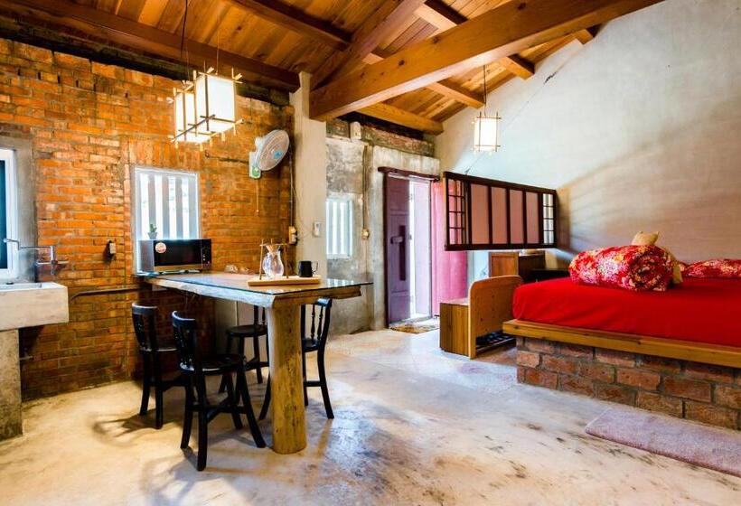 اتاق لوکس چهار تخته, Lungta Bnb