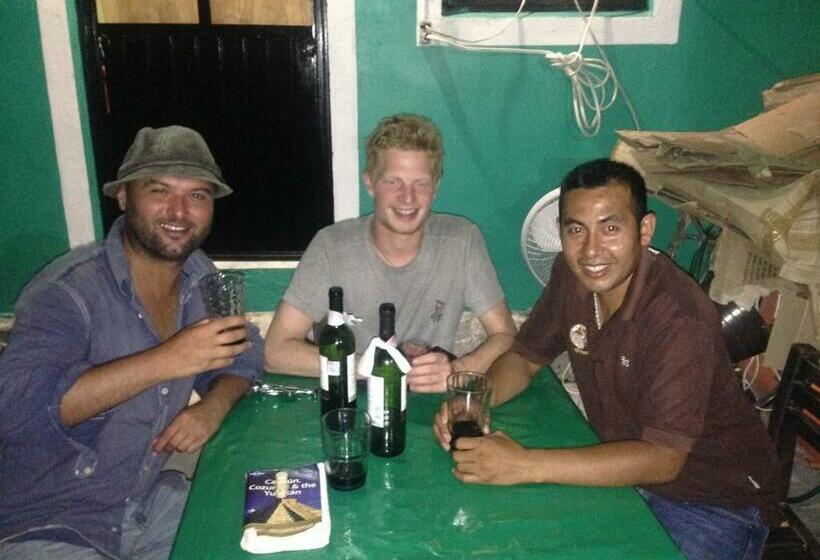 غرفة أساسية, Chaac Calakmul