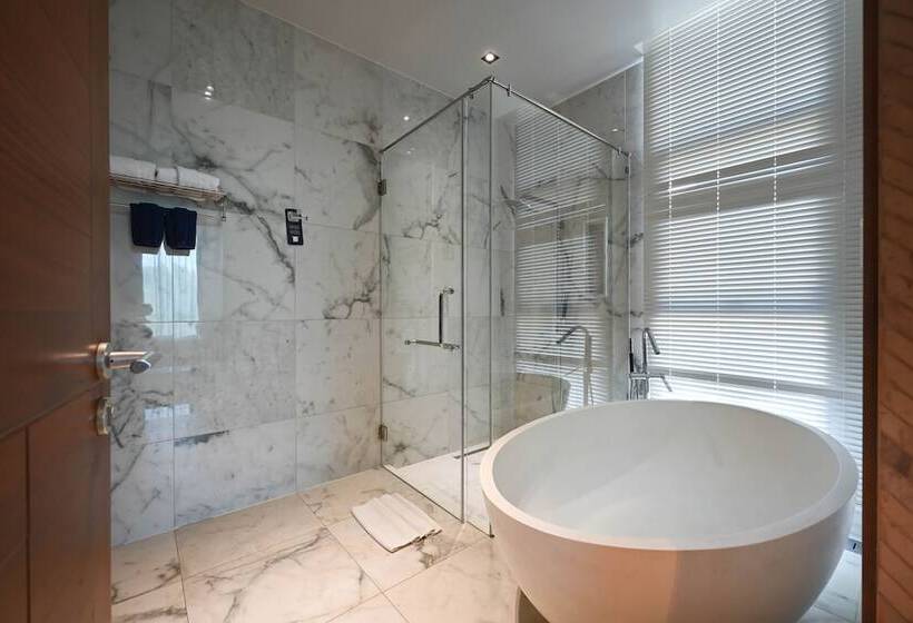 プール付３ベッドルーム　ビラ, Glam Habitat   Sha Extra Plus