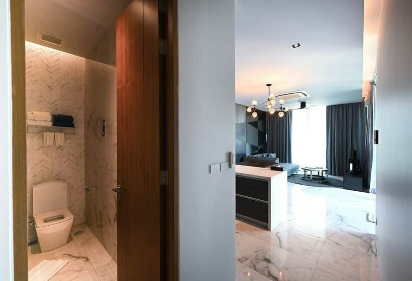 Люкс 2 Спальни, Glam Habitat   Sha Extra Plus