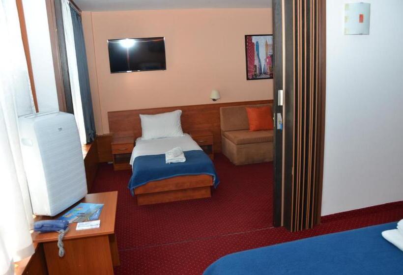 Standard Connecting Room Sea View, Liberty