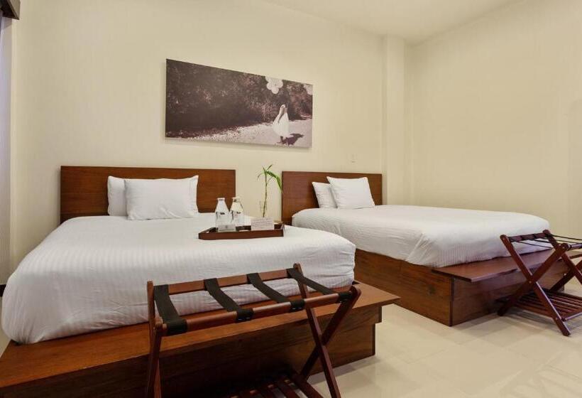 סוויטה, The Ellysian Boutique