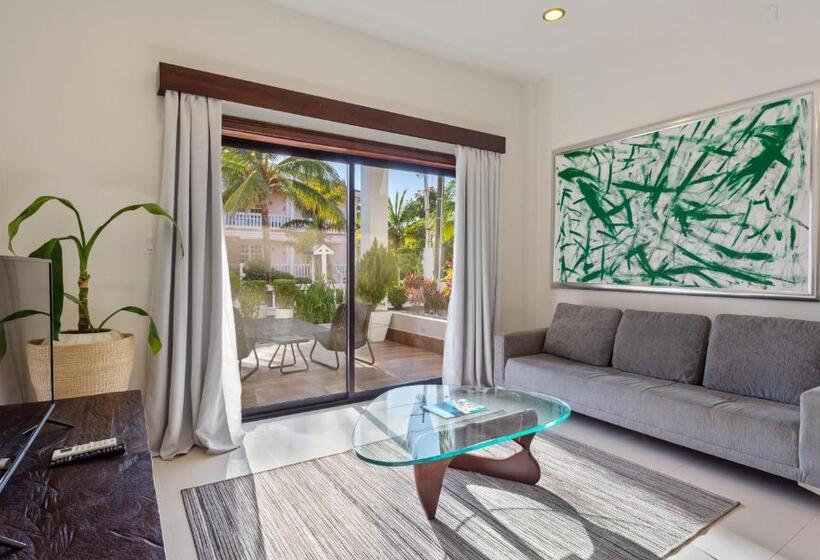 סוויטה, The Ellysian Boutique