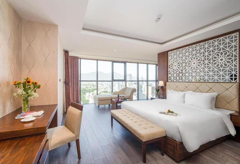 سوئیت با تخت بزرگ, Luxtery Hotel & Spa