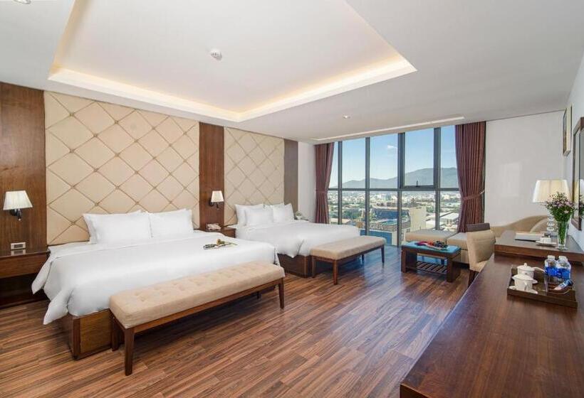 اتاق خانوادگی, Luxtery Hotel & Spa