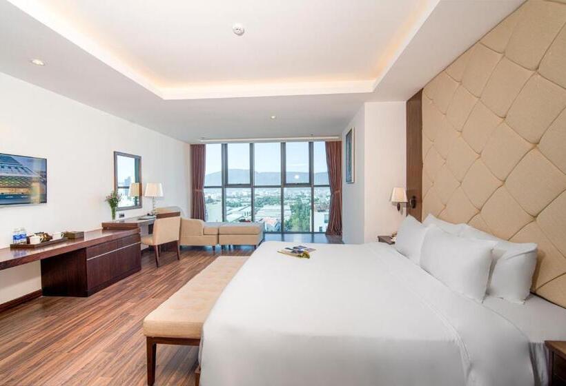 سوییت, Luxtery Hotel & Spa