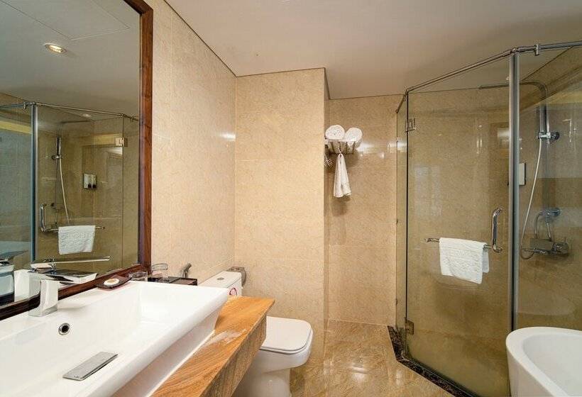 اتاق خانوادگی, Luxtery Hotel & Spa