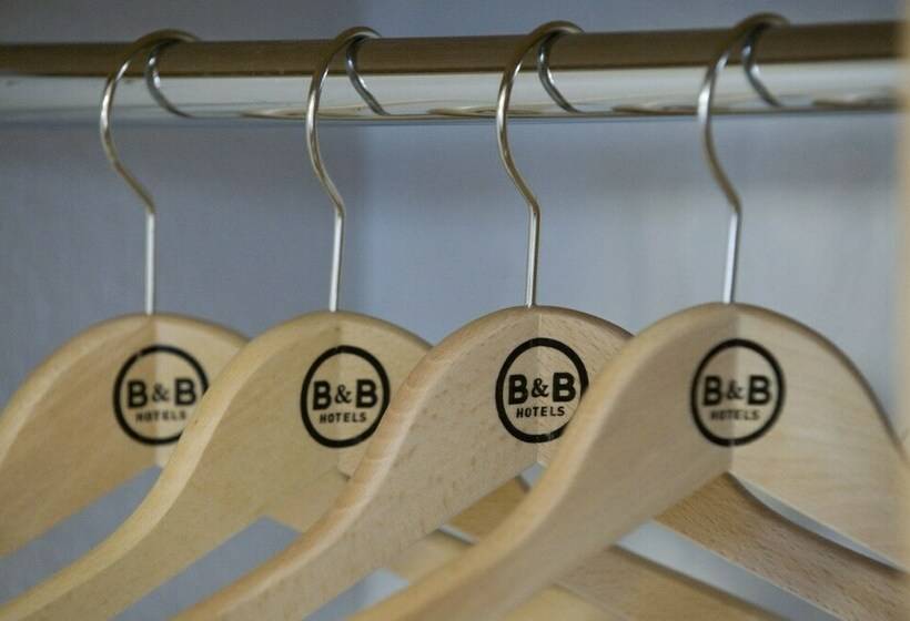 חדר סטנדרט לארבעה, B&b Hotel Bordeaux Est 3 étoiles