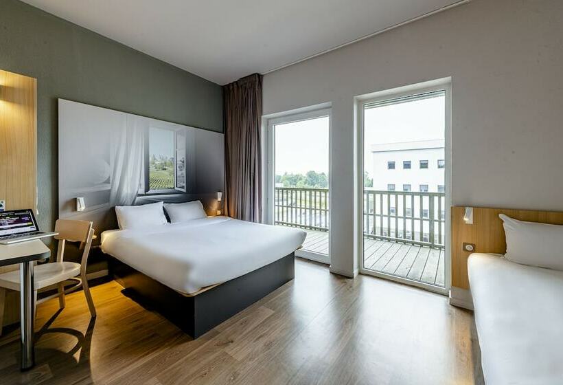 חדר סטנדרט לארבעה, B&b Hotel Bordeaux Est 3 étoiles