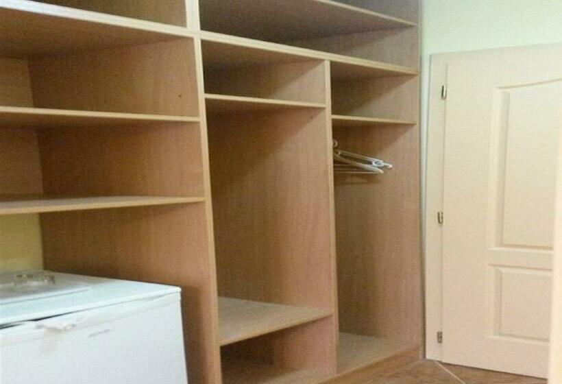 اتاق استاندارد یک نفره, Belvárosi Panzió