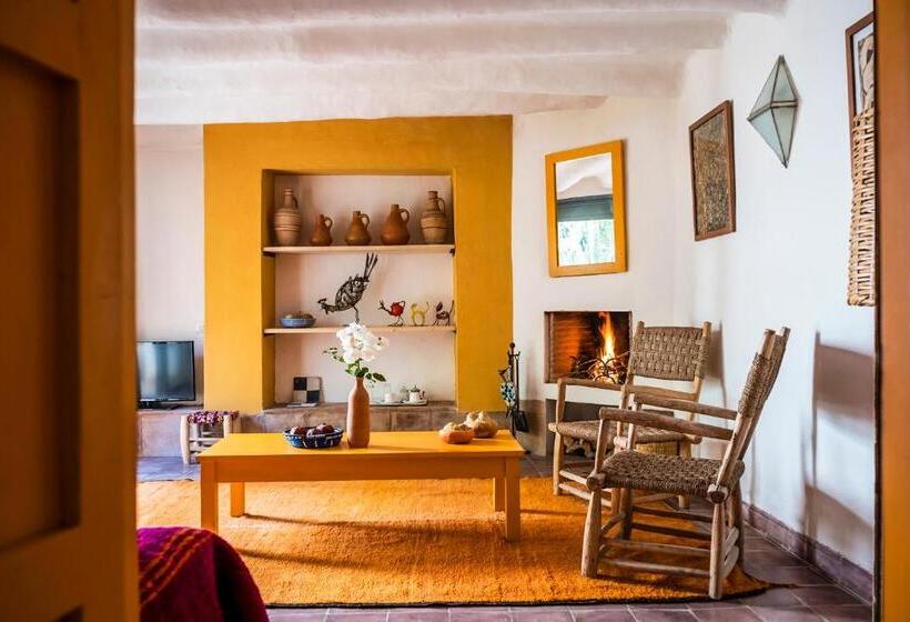 סוויטת ג'וניור, Dar Al Hossoun