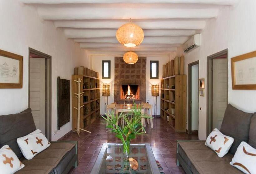 סוויטה דלוקס, Dar Al Hossoun