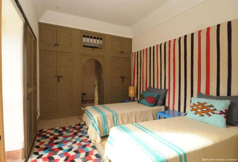 וילה בת חדר שינה 1, Dar Al Hossoun