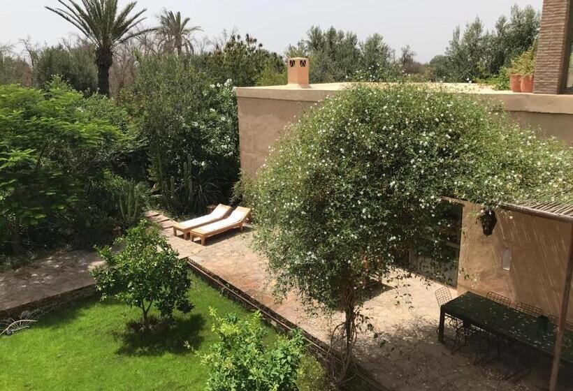 וילה בת חדר שינה 1, Dar Al Hossoun