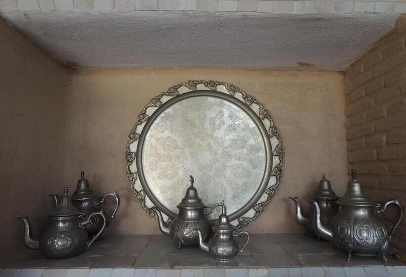 סוויטה דלוקס, Dar Al Hossoun