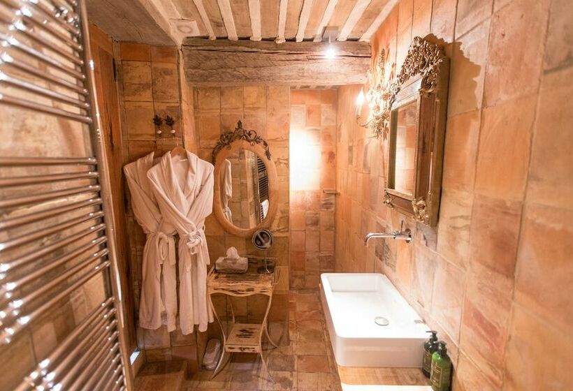 デラックスルーム, Domaine Les Roullets