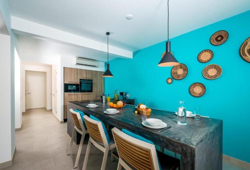 ویلای 3 خوابه, Delfins Beach Resort