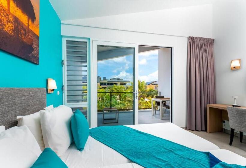 استودیوی لوکس, Delfins Beach Resort