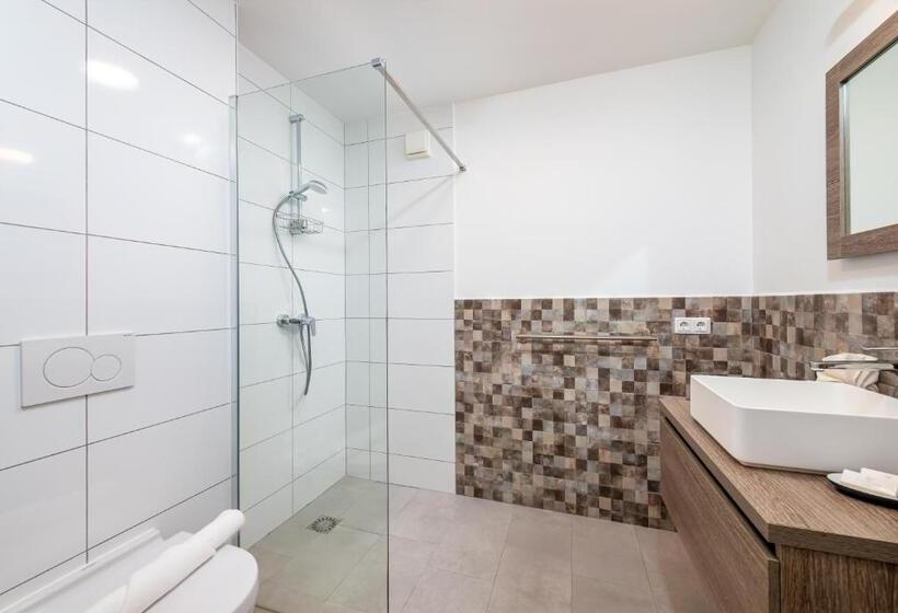 ویلای 1 خوابه, Delfins Beach Resort