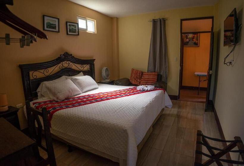 اتاق لوکس با تخت بزرگ, El Delfin Hotel Y Restaurante