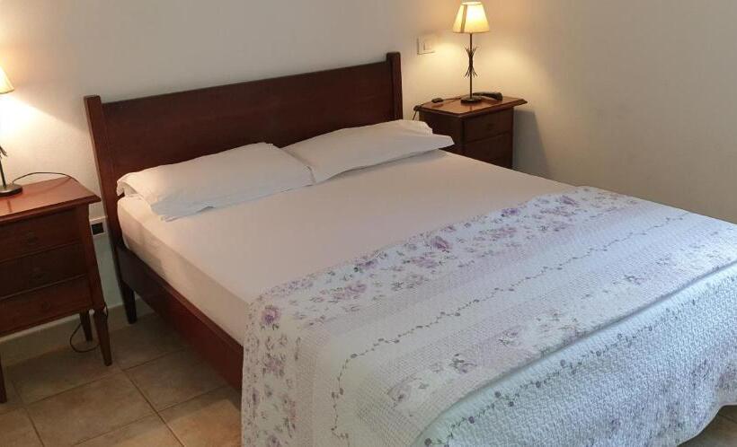 스탠다드 룸, Auberge De Cannedda