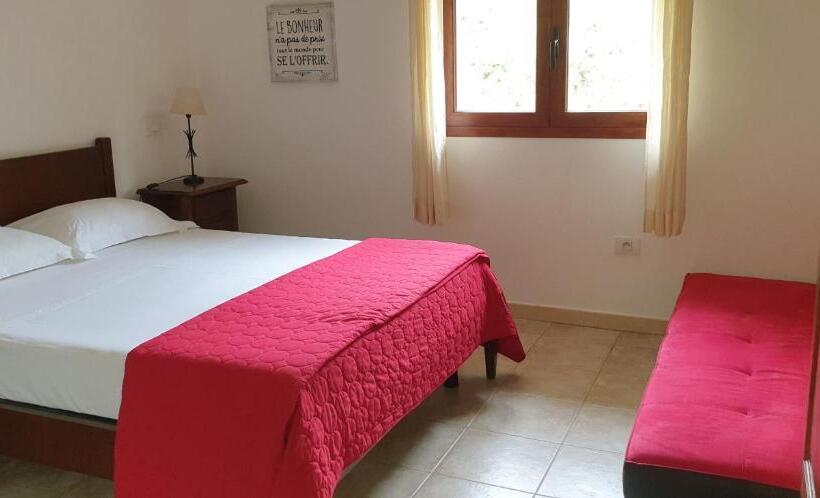 컴포트 트리플 룸, Auberge De Cannedda