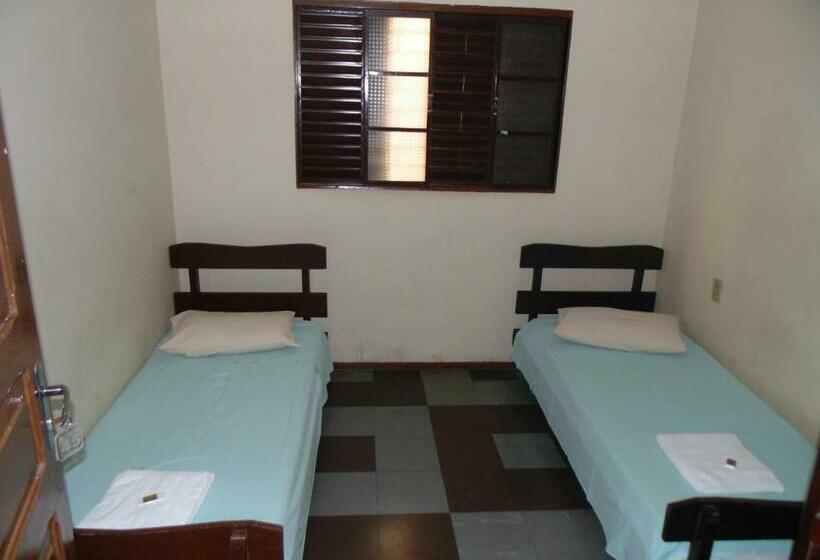 غرفة قياسية حمام مشترك, Avenida