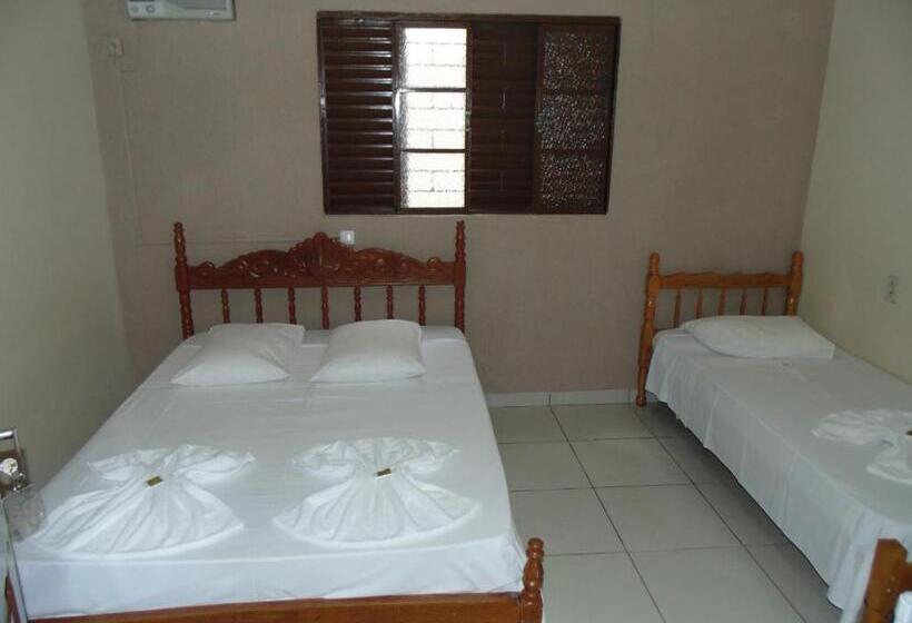 غرفة عائلية, Avenida