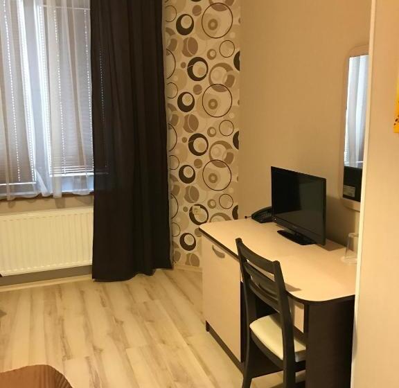 غرفة قياسية, Body M