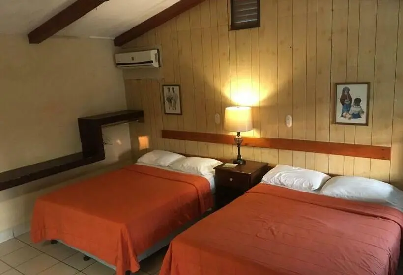 اتاق استاندارد با 2 تخت دوبل, La Colonia