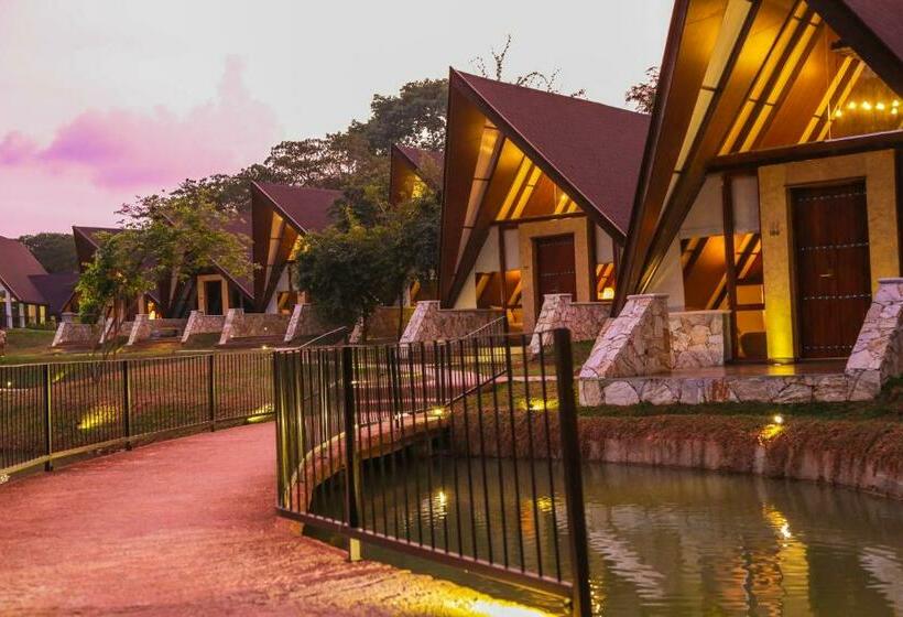 Шале Superior 1 Спальня, Liyya Water Villas