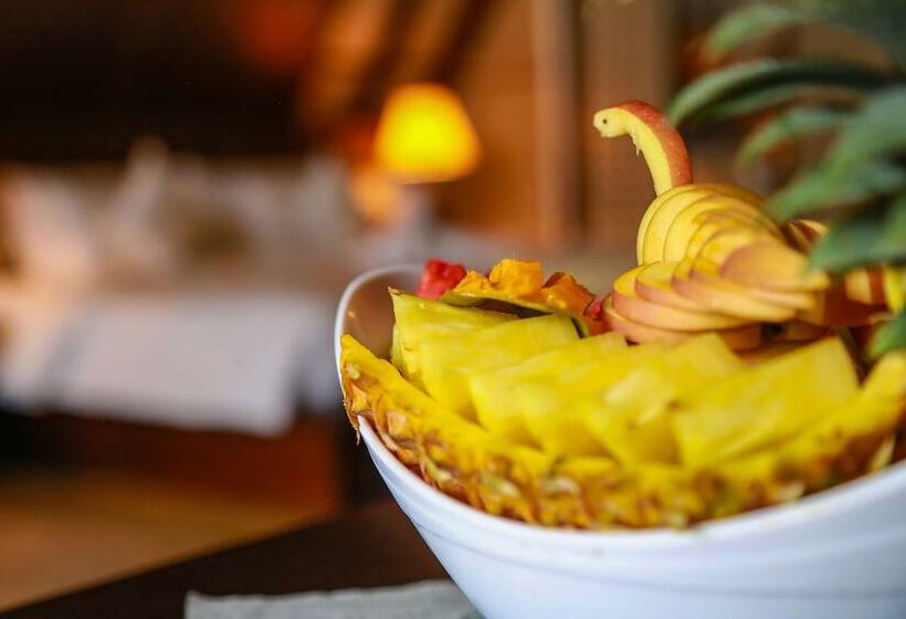 Шале Superior 1 Спальня, Liyya Water Villas