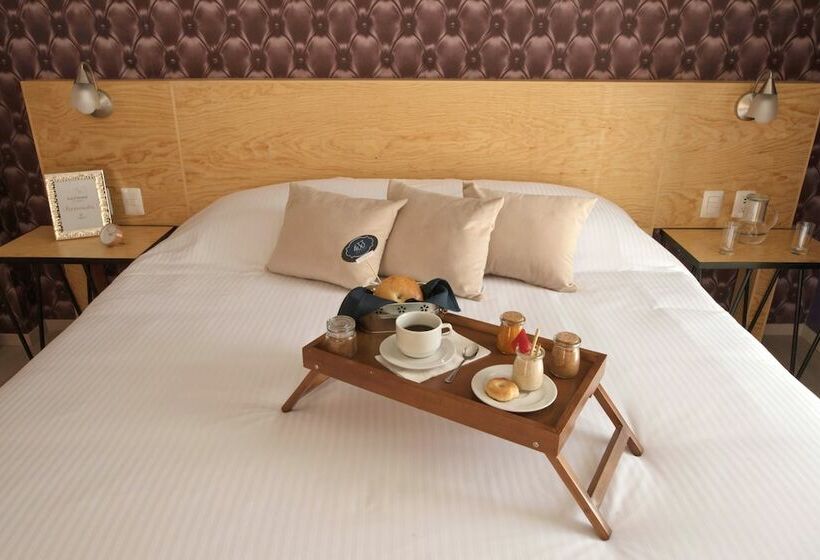 جناح جونيور, Santosi