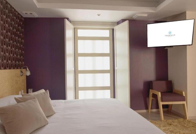 جناح جونيور, Santosi