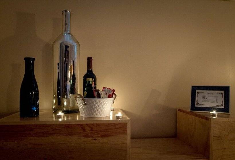 جناح جونيور, Santosi