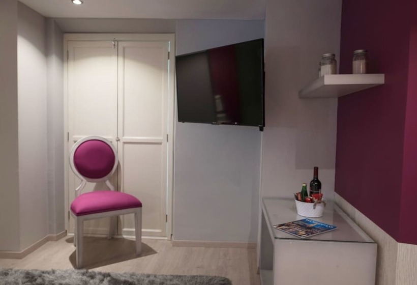 جناح جونيور, Santosi