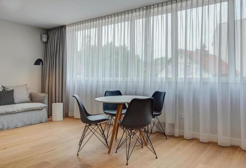 سوییت سوپریور, Landhotel Diana