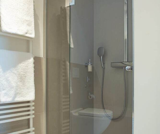 اتاق لوکس, Landhotel Diana