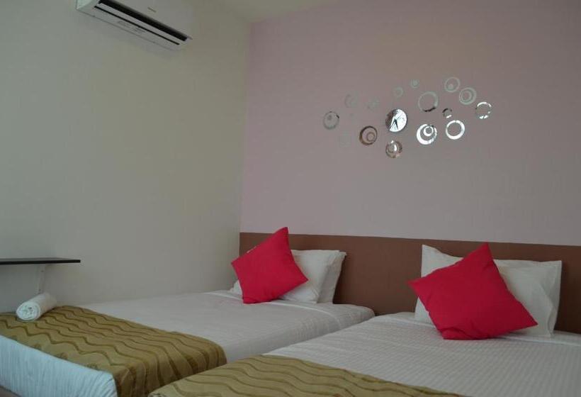 ファミリールーム, Maleeq Hotel Meru Ipoh