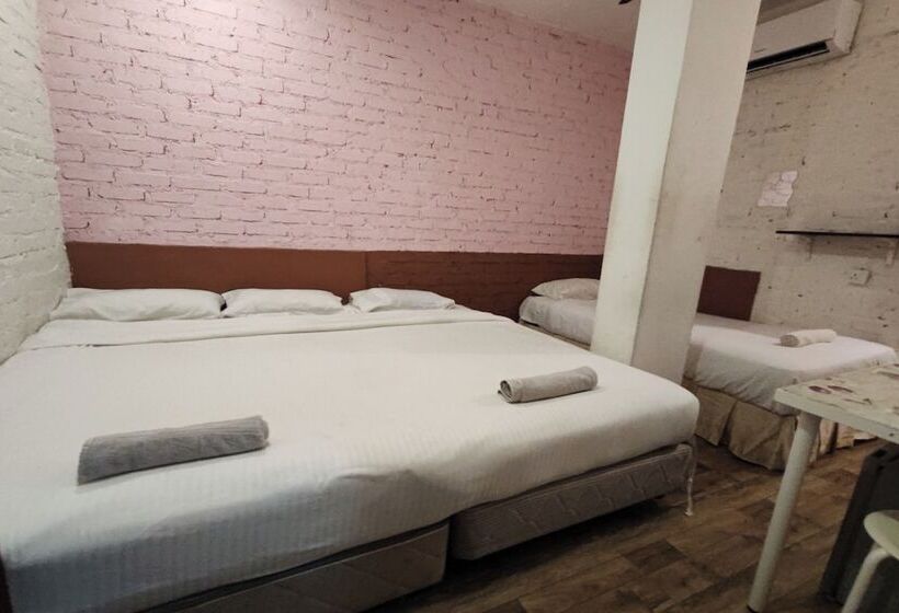 ファミリールーム, Maleeq Hotel Meru Ipoh